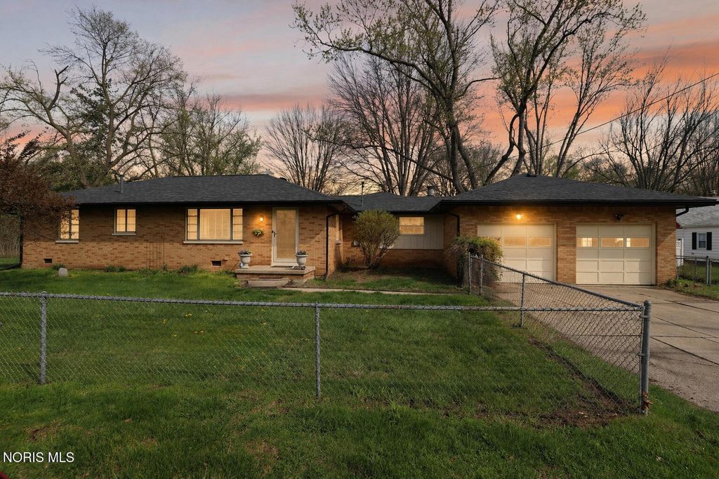6154 Judge Drive, Toledo, OH 43615