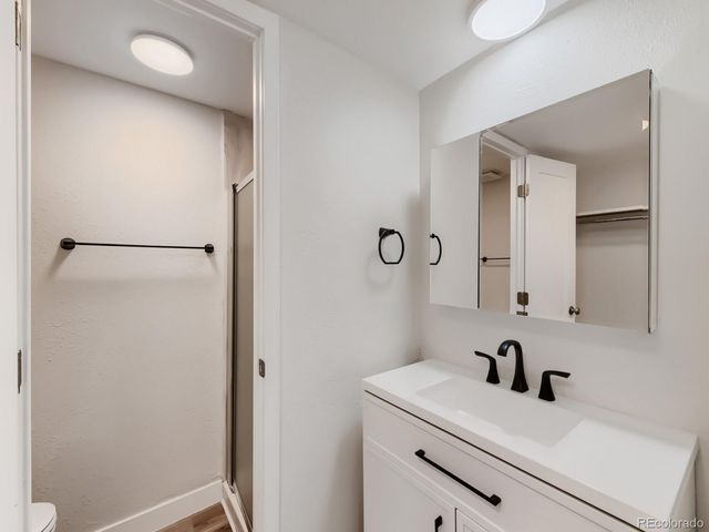 384 S Ironton Street 401, Aurora, CO 80012