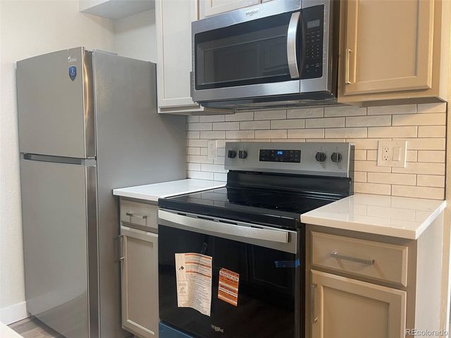 384 S Ironton Street 401, Aurora, CO 80012