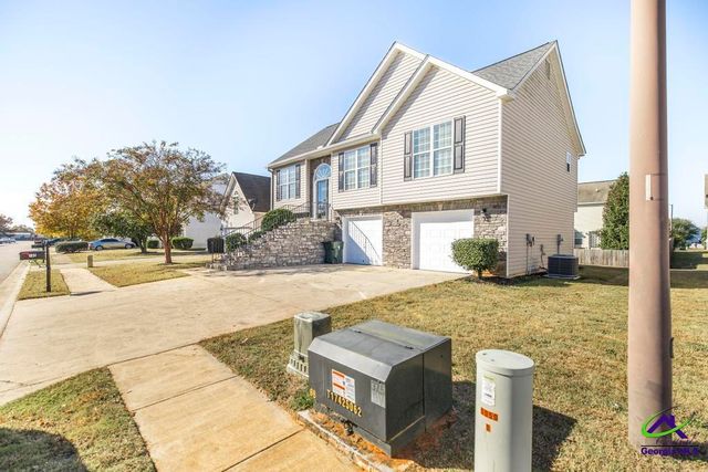 105 Browning Point, Byron, GA 31008