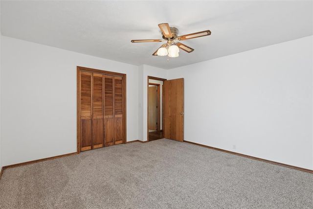 10337 Kendal Avenue, Yukon, OK 73099