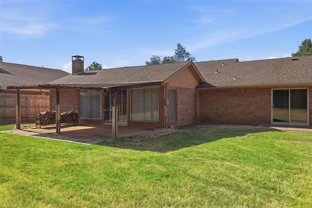 10337 Kendal Avenue, Yukon, OK 73099