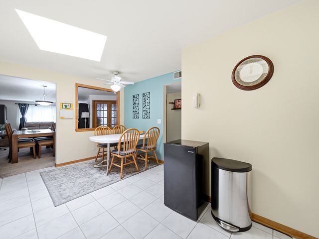 8580 W Foster Avenue 706, Norridge, IL 60706