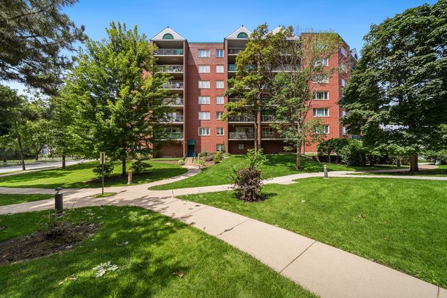 8580 W Foster Avenue 706, Norridge, IL 60706