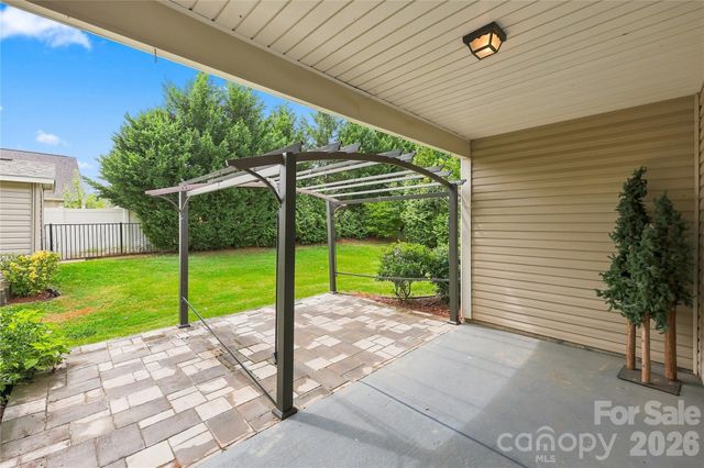 116 Water Ski Drive, Statesville, NC 28677
