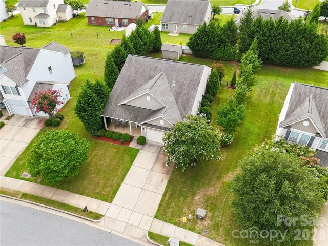 116 Water Ski Drive, Statesville, NC 28677