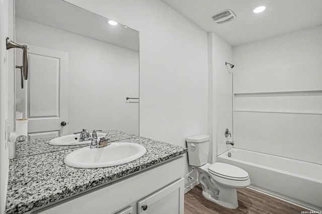 6819 Chicken, San Antonio, TX 78252