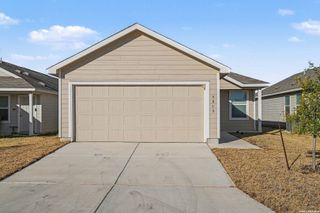 6819 Chicken, San Antonio, TX 78252