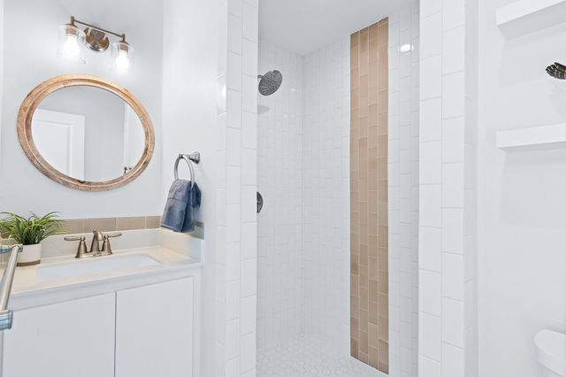 38 Mazatlan Drive 11, Rockport, TX 78382