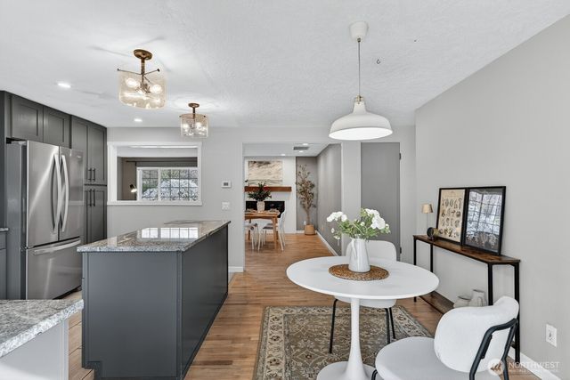 1500 E Fairhaven Avenue, Burlington, WA 98233