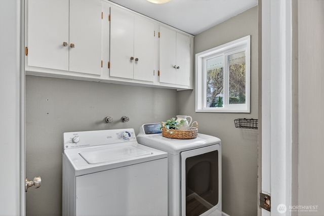 1500 E Fairhaven Avenue, Burlington, WA 98233