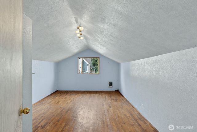 1500 E Fairhaven Avenue, Burlington, WA 98233