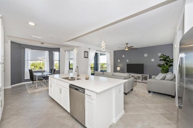 12240 WELLEN GOLF STREET 207, Venice, FL 34293