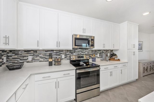 12240 WELLEN GOLF STREET 207, Venice, FL 34293