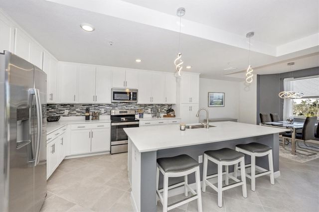 12240 WELLEN GOLF STREET 207, Venice, FL 34293