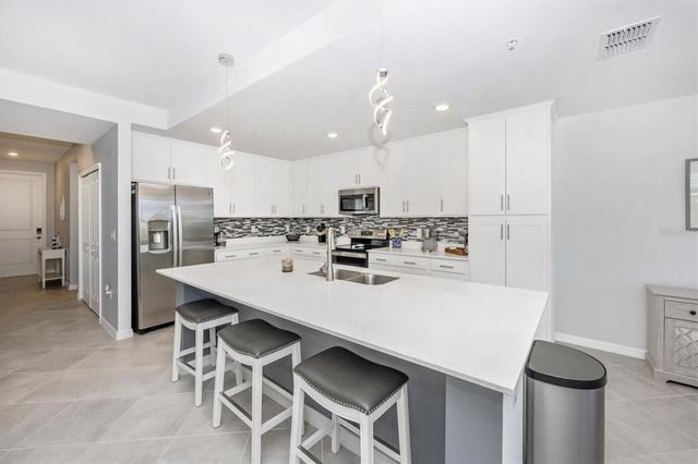 12240 WELLEN GOLF STREET 207, Venice, FL 34293