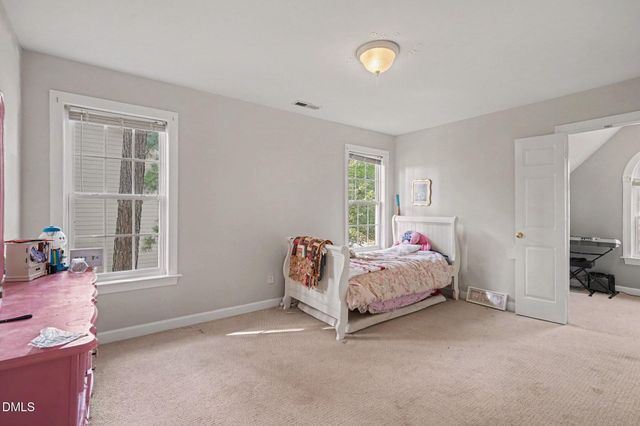 216 Powhatan Drive, Fuquay Varina, NC 27526