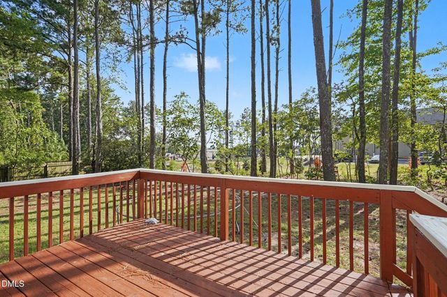216 Powhatan Drive, Fuquay Varina, NC 27526