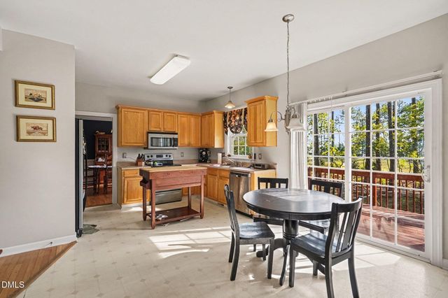 216 Powhatan Drive, Fuquay Varina, NC 27526