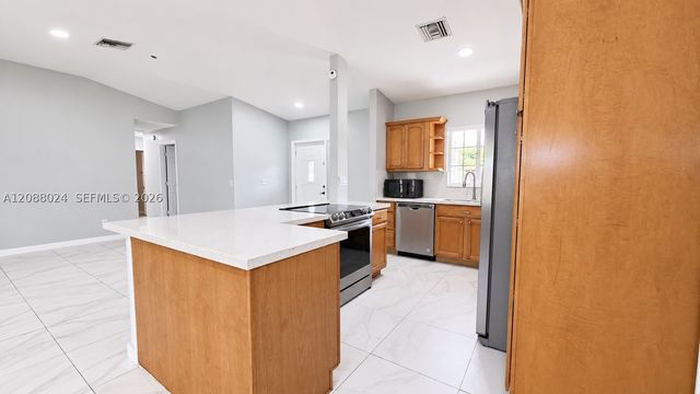 8331 NW 44th Ct, Lauderhill, FL 33351