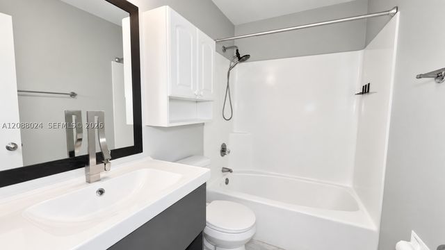8331 NW 44th Ct, Lauderhill, FL 33351