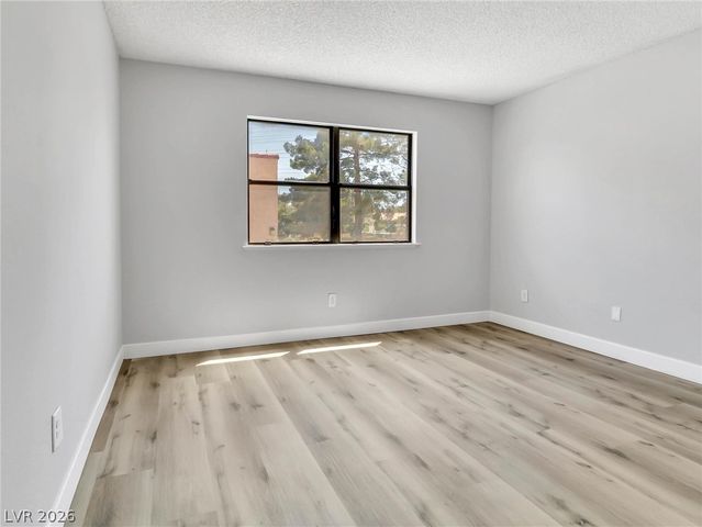 3370 Milenko Drive, Las Vegas, NV 89121
