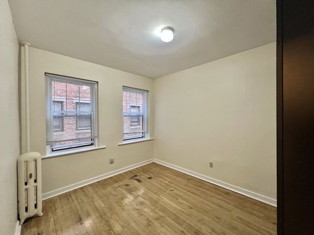 31 Queensberry 11, Boston, MA 02215