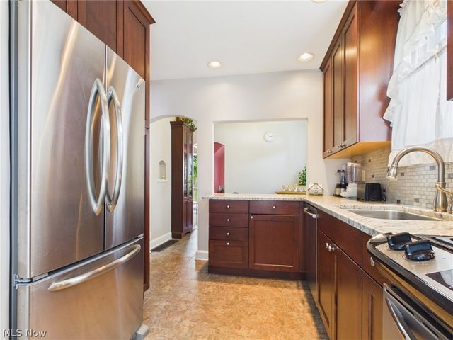 1814 Worthington Street, Parkersburg, WV 26101