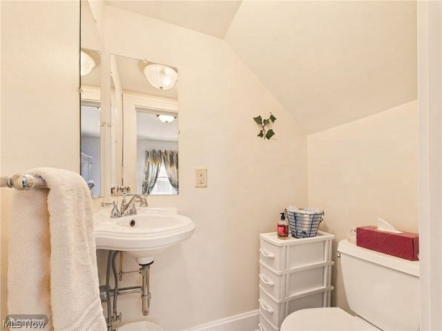 1814 Worthington Street, Parkersburg, WV 26101