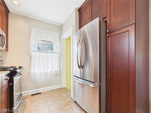 1814 Worthington Street, Parkersburg, WV 26101