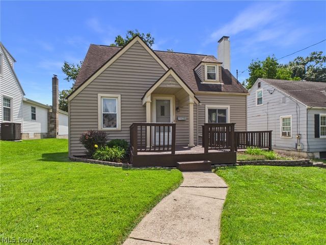 1814 Worthington Street, Parkersburg, WV 26101