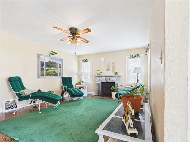 1814 Worthington Street, Parkersburg, WV 26101