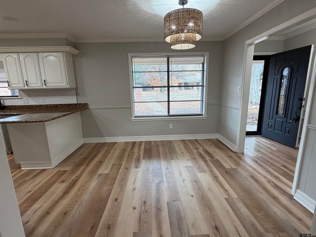 404 Brookwood, Mt Pleasant, TX 75455