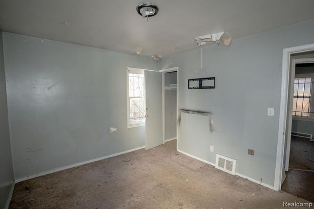 11422 Hartwell Street, Detroit, MI 48227