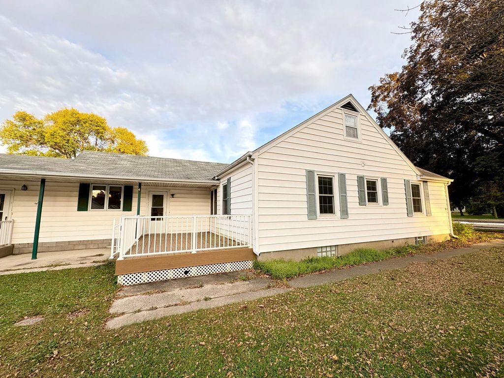 429 E Rooney Avenue, Appleton, MN 56208