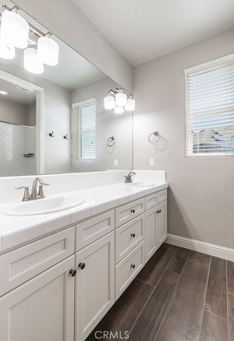2674 Prescott, Clovis, CA 93619