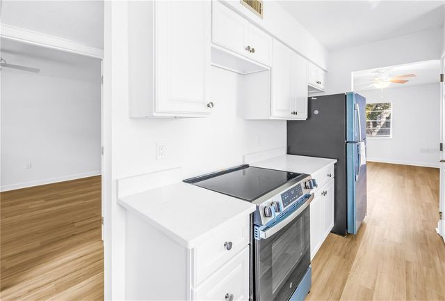 6960 SUNSET DRIVE S 1B, South Pasadena, FL 33707