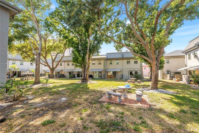 6960 SUNSET DRIVE S 1B, South Pasadena, FL 33707