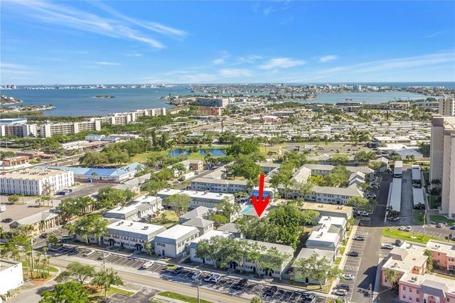 6960 SUNSET DRIVE S 1B, South Pasadena, FL 33707