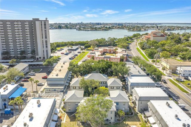 6960 SUNSET DRIVE S 1B, South Pasadena, FL 33707