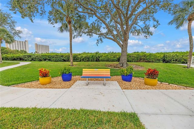 6960 SUNSET DRIVE S 1B, South Pasadena, FL 33707