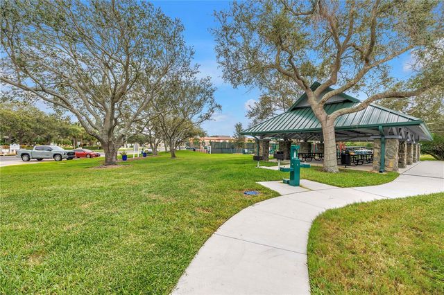 6960 SUNSET DRIVE S 1B, South Pasadena, FL 33707
