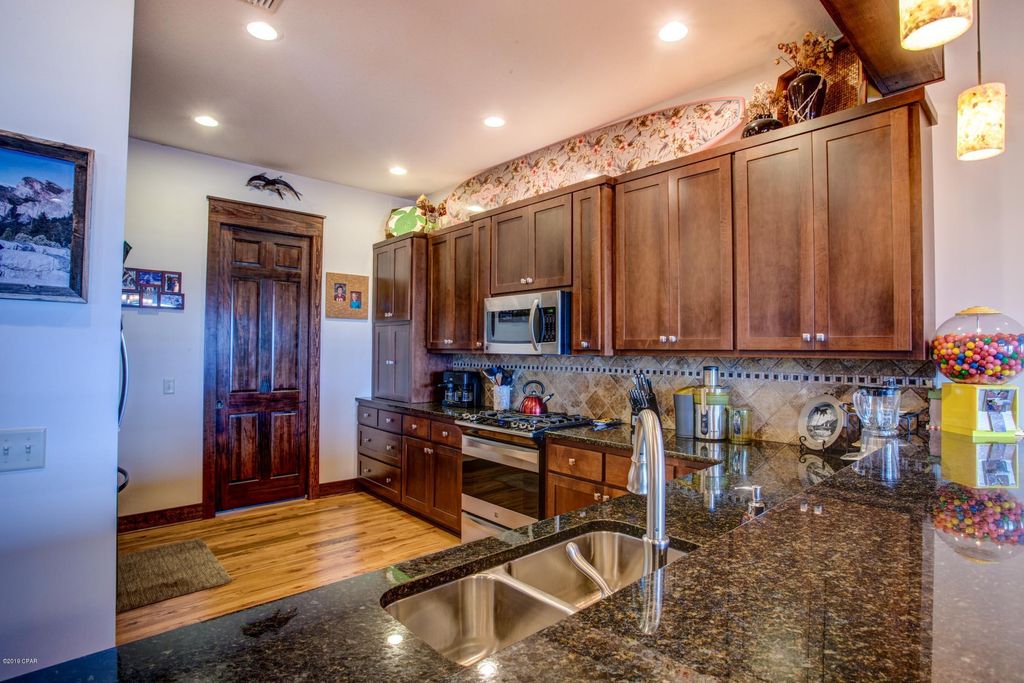 Image 13 of property listing at 13708 Front Beach Road, Panama City Beach, FL 32413