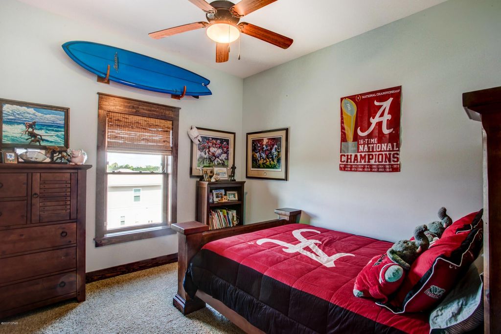 Image 19 of property listing at 13708 Front Beach Road, Panama City Beach, FL 32413