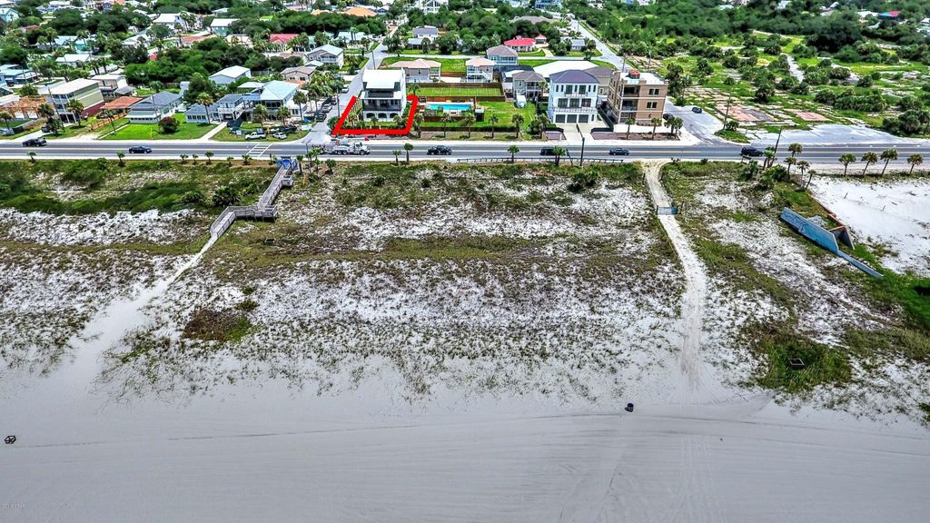 Image 24 of property listing at 13708 Front Beach Road, Panama City Beach, FL 32413