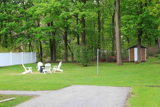 23 Dearborn Avenue, Hampton, NH 03842