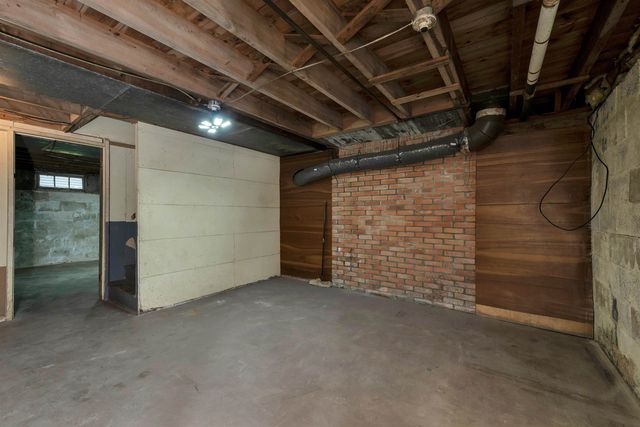 23 Dearborn Avenue, Hampton, NH 03842