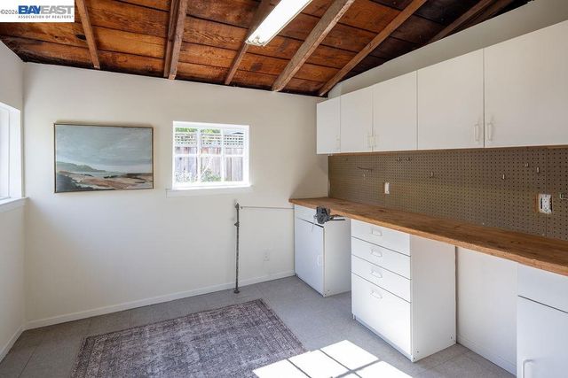 714 Rodney Dr, San Leandro, CA 94577