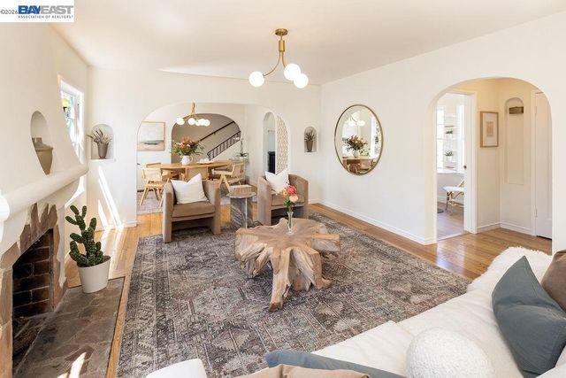 714 Rodney Dr, San Leandro, CA 94577
