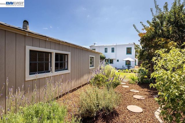 714 Rodney Dr, San Leandro, CA 94577